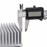 Radiateur en aluminium sur mesure |   Réponse rapide en 1h |   Ailette usinée avec précision par CNC pour boîtier d'alimentation électronique