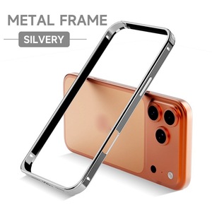 Coque de mise à niveau instantanée en métal pour iPhone 16 15, transformant votre ancien modèle en look iPhone 18 Pro Max avec dos magnétique interchangeable – Vente en gros - Product Image 3