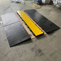 Rampe de protection de câbles à 5 canaux en caoutchouc TPU durable, couvre-tuyau emboîtable pour scènes et événements extérieurs