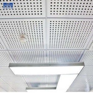 Plafond en aluminium décoré avec des panneaux de toiture ondulés recouverts, des designs de <span class=keywords><strong>grille</strong></span> de suspension intérieure en bois, des bandes de carreaux créatifs - Product Image 1