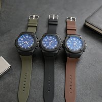 Neue Königliche Luxus-Quarzuhr mit Legierungsgehäuse, Umweltfreundlich, Schlichte Mode-Herrenuhr mit Silikonarmband, Analoganzeige und Arabischen Ziffern