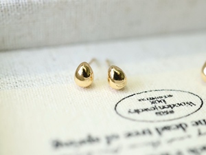 Boucles d'oreilles clous en or véritable 18 carats AU750 Xinfly, perles rondes de 5 mm, bijoux fins pour femmes et hommes, usage quotidien - Product Image 3