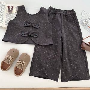 Nouvel ensemble pour filles, style printemps-automne, veste tendance, chemise à manches longues, pantalon large, ensemble trois pièces pour petite fille - Product Image 4