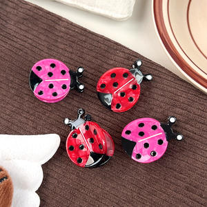 DOWELL Nouveau style Simulation Coccinelle sept étoiles Fait main Barrette à cheveux en acétate pour femme, petite taille, polyvalente, style 'Sweet Girl' pour la coiffure latérale - Product Image 4