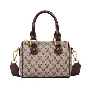 High-quality Durable Portable Geometric Pattern PU <b>Material</b> Boston Handbag Zipper Rivet Brand Designer Handbag for Daily Use. - Product Image 3