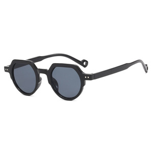 Customized Fashionable Small Frame <b>Sunglasses</b> <b>Retro</b> New Runway Sunshade <b>Sunglasses</b> - Product Image 2