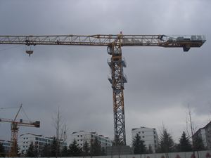 Grúa Torre PT7032 Nueva de 16 Toneladas de Capacidad para la Industria de la Construcción con Componentes Principales: Motor, Engranaje y Rodamiento - Product Image 3