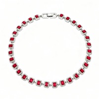 Collier chaîne Hip Hop Europe et Amérique en alliage plaqué argent, incrusté de strass étincelants, avec maillons carrés rouges et émeraudes