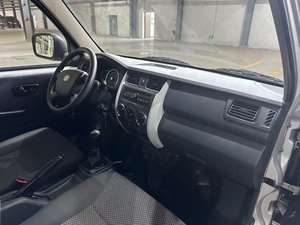 4 cylindres en ligne Max. Puissance nominale 50.8Kw Faw Jilin V 60 Cargo Van - Product Image 4