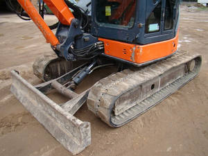 Venta caliente usado Hitachi ZX55 Mini excavadora de Japón marca hidráulica sobre orugas con componentes básicos Motor bomba engranaje - Product Image 4