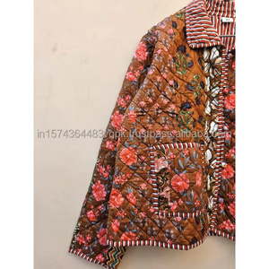 Veste d'hiver et d'été pour femme, faite à la main en coton indien imprimé au bloc, matelassée, à col rabattu, de qualité supérieure, avec doublure en lin. - Product Image 4