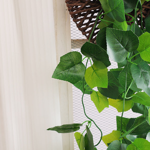 Plante artificielle Pothos suspendue en panier de rotin pour décoration intérieure, verdure hautement réaliste - Product Image 2