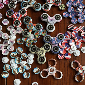 Bán buôn tri-cánh tay thần tài Spinners ABS nhựa <span class=keywords><strong>EDC</strong></span> Đồ chơi cho căng thẳng cứu trợ Thần Tài <span class=keywords><strong>Spinner</strong></span> - Product Image 4