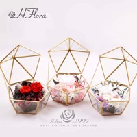 Yissyfloral — fleurs romantiques en verre pentagone, dôme en verre, fausses fleurs, pour un cadeau d'anniversaire, prix bas, offre spéciale