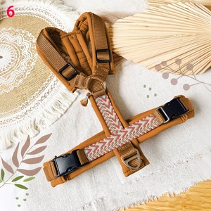 Nefes süper rahat ayarlanabilir Boho dokuma köpek koşum hiçbir çekme yelek özel neopren köpek koşum ve tasma Set - Product Image 3