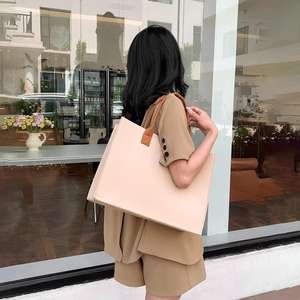 Bolso de mano informal para <span class=keywords><strong>mujer</strong></span>, bolso de fieltro de mano de gran capacidad con cierre abierto, impermeable y forro de poliéster - Product Image 6