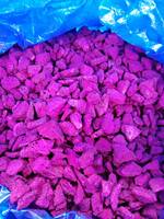 Nieuw product: Gedroogde drakenfruitblokjes, natuurlijke rode pitaya, zonder toevoegingen, voor ontbijtgranen en yoghurt