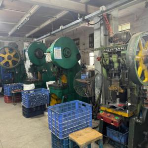 قطع معدنية مختومة مخصصة مباشرة من المصنع |   خط إنتاج آلات الضغط من الشركة المصنعة |   خدمة الختم الدقيق <span class=keywords><strong>OEM</strong></span>/ODM عالية الدقة - Product Image 3