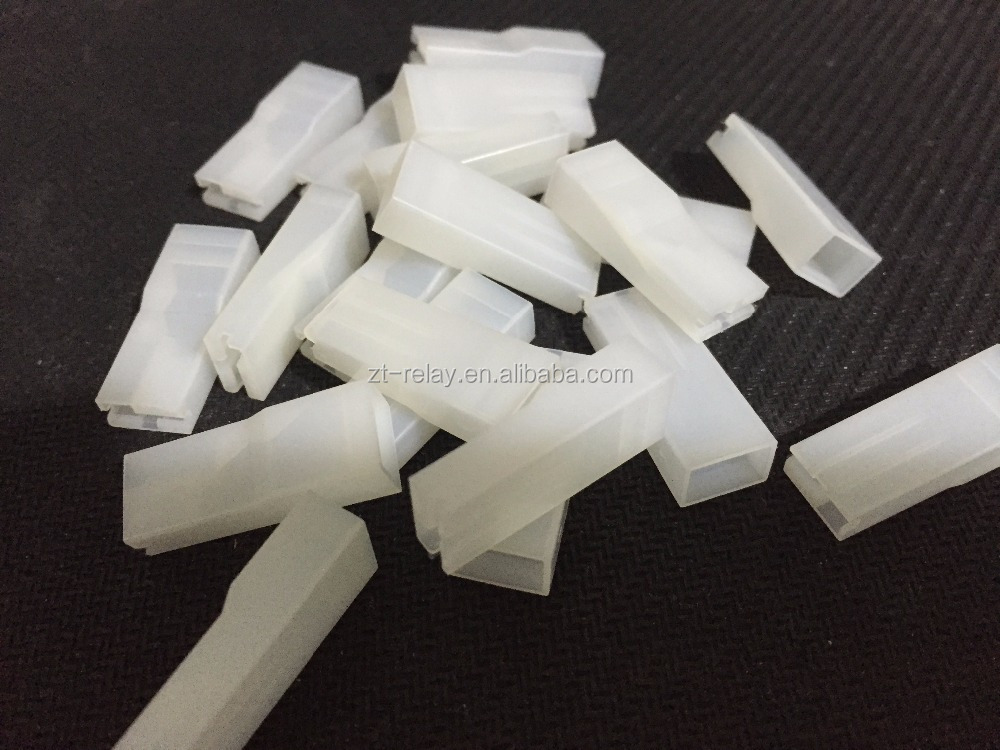 ムク　 SAR TE Connectivity 280232-0 Terminals - Reliable Eight-Core Connectors