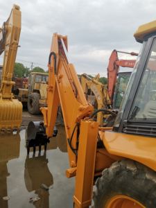 JCB 4cx en utilisation d'occasion, tractopelle 4cx à prix raisonnable tractopelle d'occasion 3CX 4CX en Stock - Product Image 4