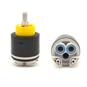 Miscelatore Nobili 40mm con Cartuccia Alta, Design Moderno in Plastica per Rubinetti e Bagno - Product Image 1