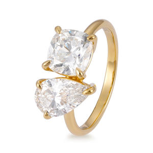 Anillo de Compromiso de Oro Amarillo de 14K con Diamante de Laboratorio Certificado por IGI, Corte Cojín de Doble Piedra, D VVS, Anillo de Boda para Mujer - Product Image 1