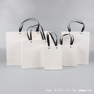 Bolsas de Regalo de Papel Kraft Blanco con Asas de Cuerda para Ropa, Impresión de Logotipo, Fabricante - Product Image 3