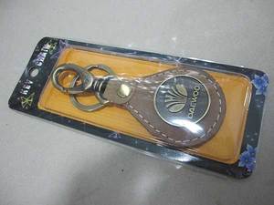 Tùy chỉnh rõ ràng nhựa PVC Pet vỏ sò vỉ Keychain Vòng vỉ gói với lỗ tay - Product Image 6