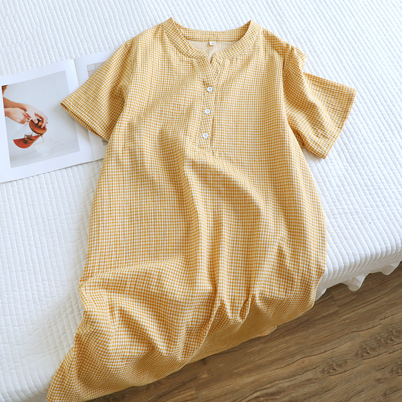 ชุดเดรสลำลองผ้าบร็อคเคดสีเหลือง