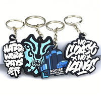 Vente en gros de porte-clés en PVC souple transparent en forme de dessin animé, bracelet en caoutchouc épais, porte-clés 3D personnalisé, service OEM / ODM