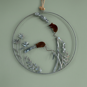 Corona rústica de metal con ratón y hojas, flores decorativas hechas a mano, redonda, sin iluminación, paquete de una sola pieza - Product Image 3