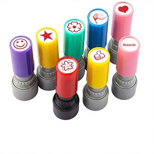 Juego de Sellos de Comentarios para Niños con Diseño Personalizado para Recompensar a los Maestros, para Uso en la Oficina, de Dibujos Animados, Lindos, Rojos, de Plástico - Product Image 1