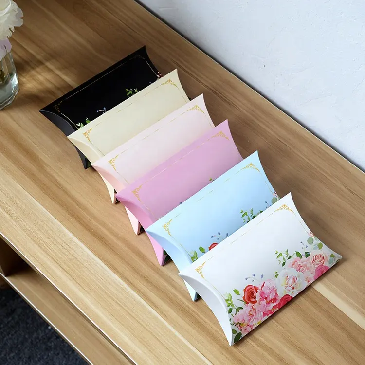 공상 꽃 디자인 보석 사탕 포장 베개 모양 상자