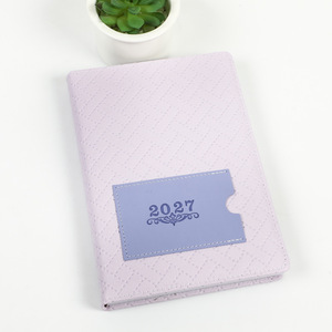 Agenda personnalisable pour filles 2027, agenda quotidien mignon et élégant, carnet de poche rose A5, agenda annuel de 365 jours en anglais - Product Image 1