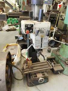 Pantalla Digital Ligera No. Fresadora de 4 torretas, máquina de <span class=keywords><strong>segunda</strong></span> <span class=keywords><strong>mano</strong></span> y pequeña fresadora y taladradora manual ZX40 - Product Image 5