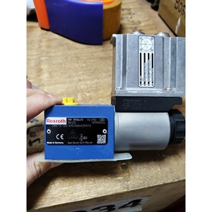 Vanne proportionnelle Rexroth DBETE-62/315YG24K31A1V Composant de commande hydraulique industriel - Product Image 2