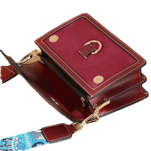 Fashionable designer genuine leather cowhide <b>handbag</b>, <b>unique</b> design for women, luxurious single-shoulder bag - Product Image 1