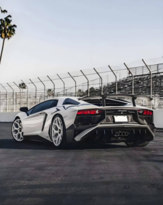 Kit carrosserie en fibre de carbone sèche de style SV pour <span class=keywords><strong>Lamborghini</strong></span> <span class=keywords><strong>Aventador</strong></span> LP700 LP720 LP750, pare-chocs avant et arrière, évents, spoiler, modification - Product Image 5