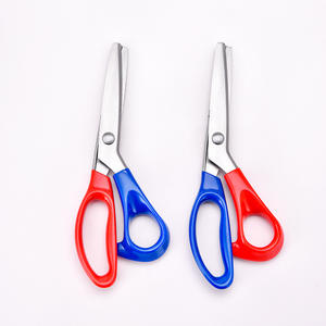 Tijeras de Sastre Versátiles de Acero Inoxidable con Mango de Pato Mandarín en Forma de V, Rojas y Azules, para Manualidades y Corte de Tela - Product Image 4