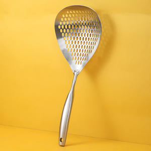 Grande passoire de style japonais en acier inoxydable 304 pour la cuisson des raviolis, des nouilles et des grains de poivre, ustensile de cuisine - Product Image 2
