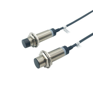 Interrupteur de proximité inductif DGKJ M182 résistant aux fortes interférences NPN/PNP normalement ouvert et normalement fermé - Product Image 1