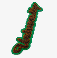 Écussons en chenille personnalisés, étiquettes brodées en chenille avec logo sur mesure pour vestes universitaires, sacs et casquettes – Vente en gros
