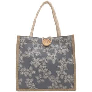 Sacs fourre-tout naturels réutilisables et imperméables de luxe pour courses de vêtements - Product Image 1