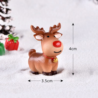 Figurines de Noël en résine : paysage miniature, Père Noël, camion rouge, cloche, renne, bonhomme de neige, sapin de Noël – Ornements
