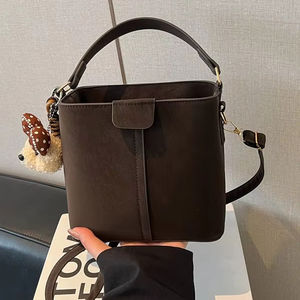 Nouveau Sac Seau Vintage Premium 2026 pour Femme – Sac à Main Polyvalent Tendance et Très Vendu, Porté Épaule ou à la Main - Product Image 1