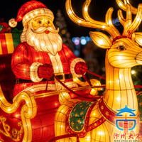 Handgefertigte Seiden-Weihnachtsmann-Schlitten-Rentier-Laterne Festliche Außendekoration Riesige LED-Beleuchtete Weihnachtsdekoration