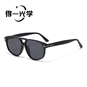 De Yi Optics Double-Bridge <b>Sunglasses</b> Pc Frame Uv400 Unisex Fashion Travel Wear - Product Image 3