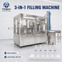 Projet clé en main, homologué CE, machine de remplissage d'eau automatique 3 en 1 pour bouteilles en PET et en verre, rinçage, bouchage et remplissage d'eau pure minérale