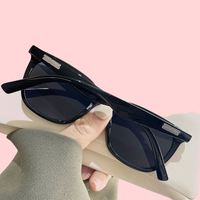 Lunettes de soleil rétro unisexes pour l'extérieur, monture PC, verres AC, protection UV400, style haut de gamme, très vendues