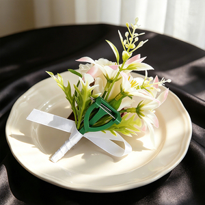 Bestseller Cremeweiße Künstliche Rosen-Boutonniere Handgefertigte Seidenblumen-Ansteckblume für Bräutigam Trauzeugen Hochzeitsanzug-Deko Broschen - Product Image 6